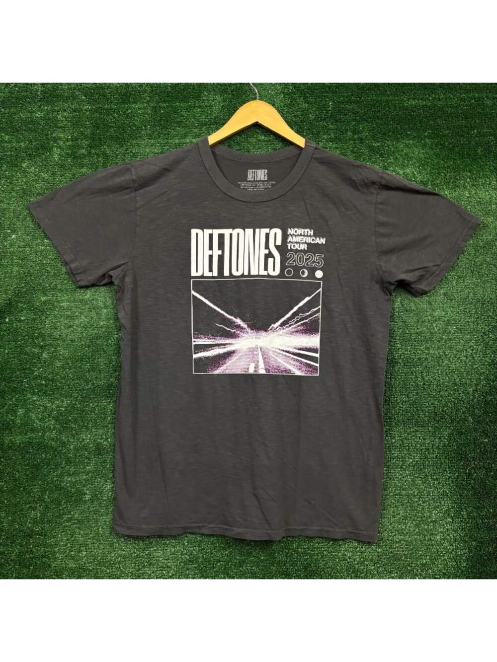 Deftones North American Tour T-Shirt Size  Large
